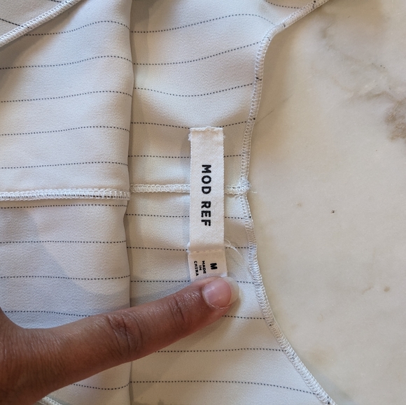 Mod Ref tie crop top - Picture 5 of 5